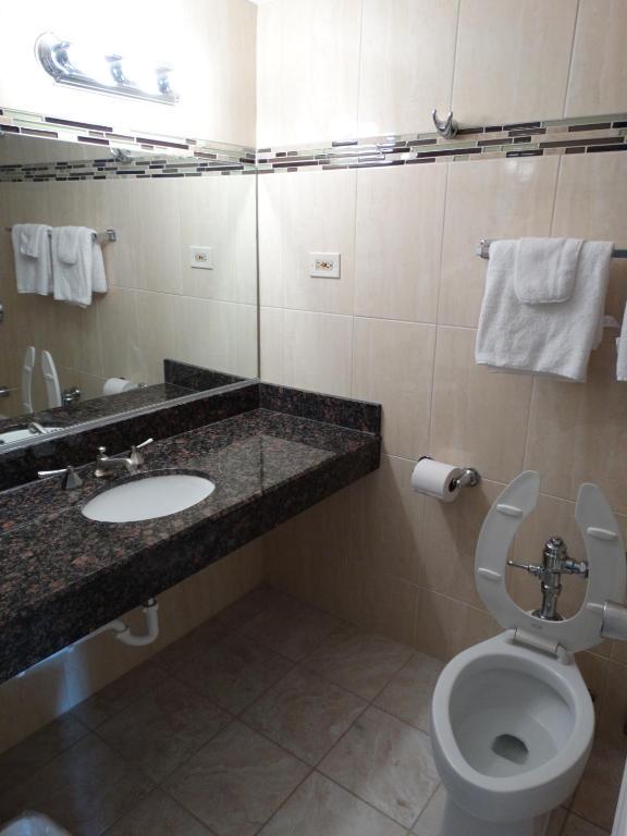 Brookfield Colony Motel חדר תמונה