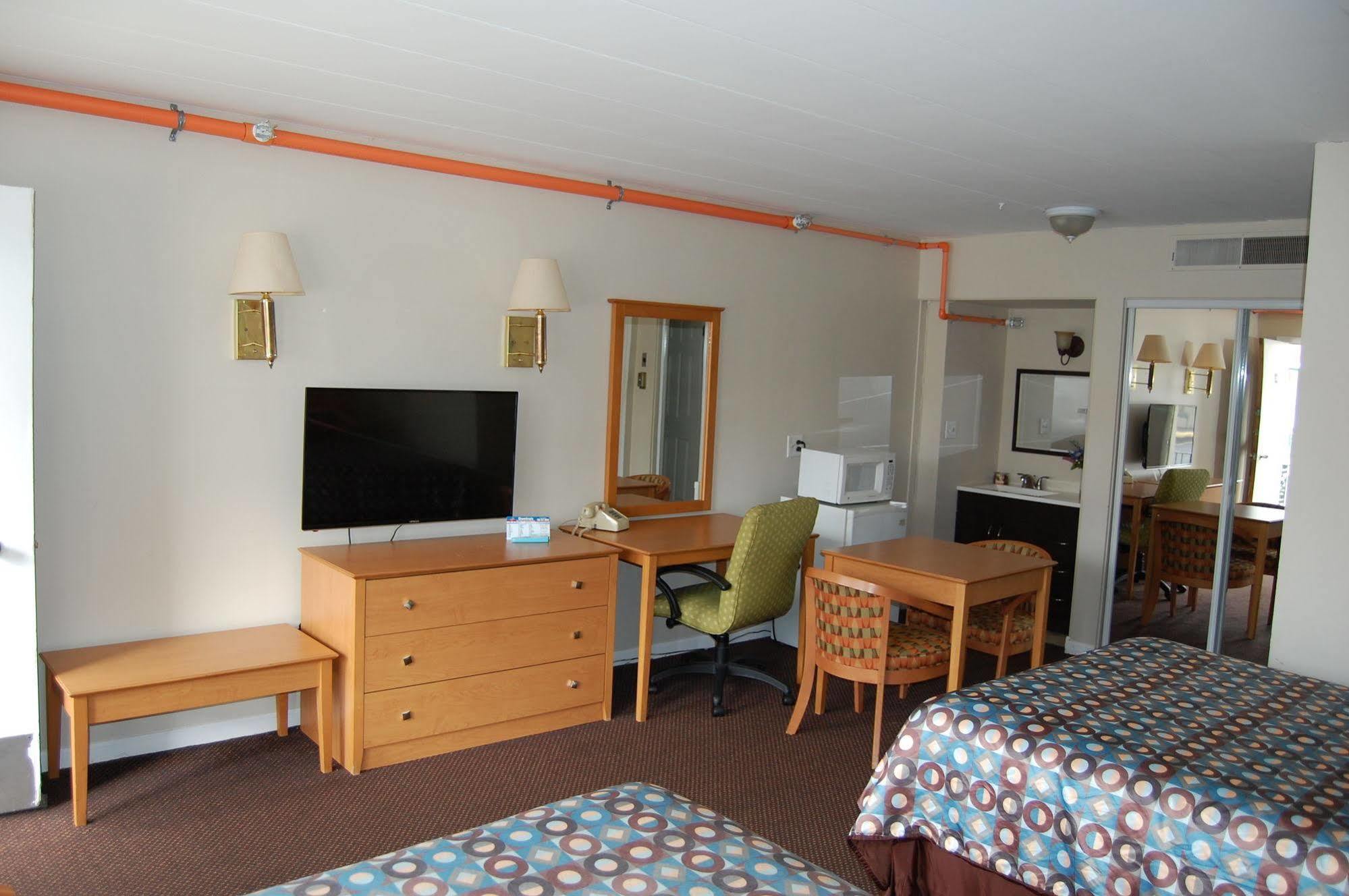 Brookfield Colony Motel מראה חיצוני תמונה